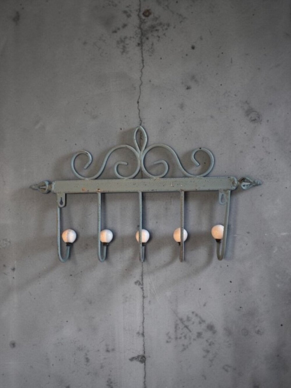 Vintage Shabby Chic Metal Coat Rack 19” Wall Hooks White Ceramic Knobs - Picture 2 of 14